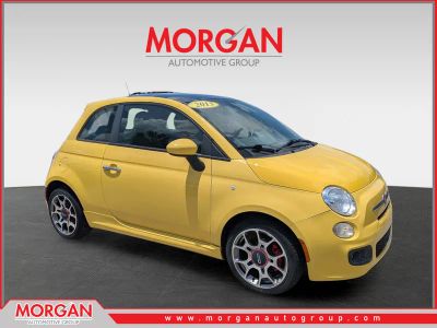 2013 FIAT 500 Sport in Giallo (Yellow) — front three-quarter view
