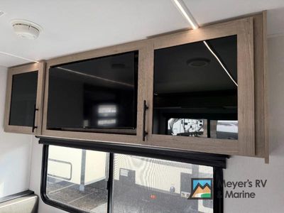 2025 Grand Design Imagine XLS - Photo 14