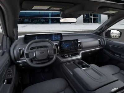 2026 Ford Expedition - Photo 9