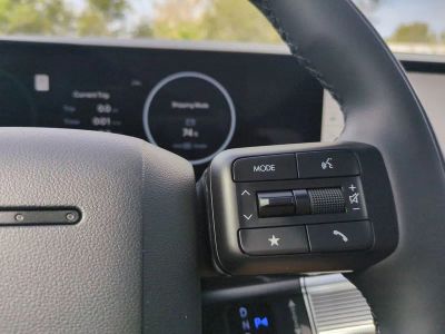 2026 Hyundai SANTA FE HYBRID — photo 34 view