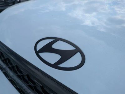 2026 Hyundai SANTA FE HYBRID — photo 13 view
