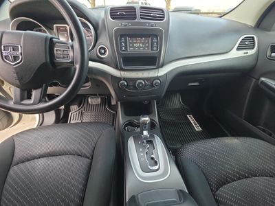 2016 Dodge Journey — photo 13 view