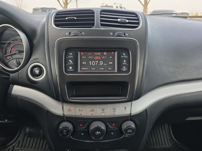 2016 Dodge Journey — photo 11 view