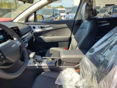 2026 Kia Sportage — photo 8 view