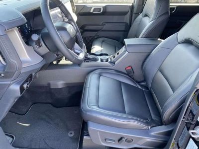 2026 Ford Bronco — photo 12 view