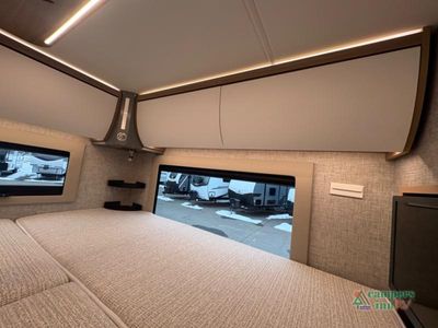 2025 Tiffin Motorhomes Wayfarer - Photo 42