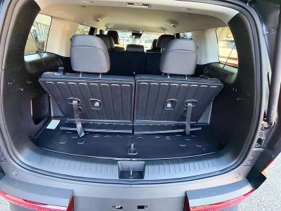 2026 Hyundai SANTA FE HYBRID — photo 12 view