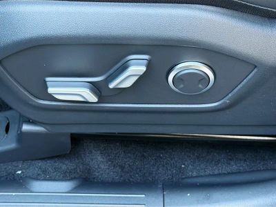 2026 Hyundai SANTA FE HYBRID — photo 26 view