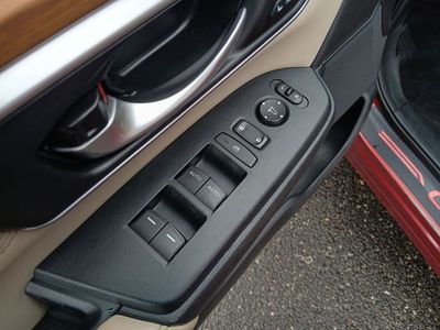 2019 Honda CR-V EX-L — photo 13 view