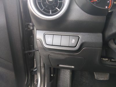 2024 Kia Forte - Photo 13