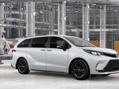 2026 Toyota Sienna — photo 16 view