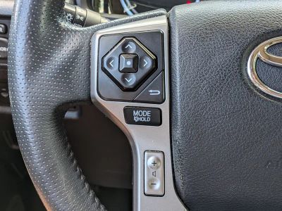 2019 Toyota 4Runner — photo 25 view