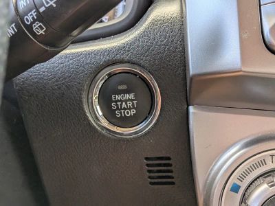 2019 Toyota 4Runner — photo 30 view