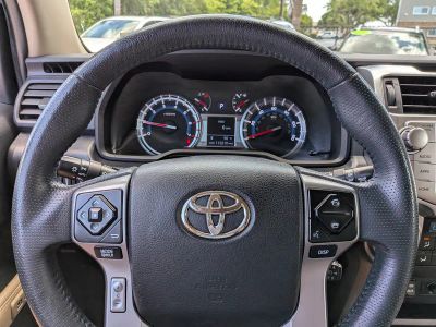 2019 Toyota 4Runner — photo 27 view