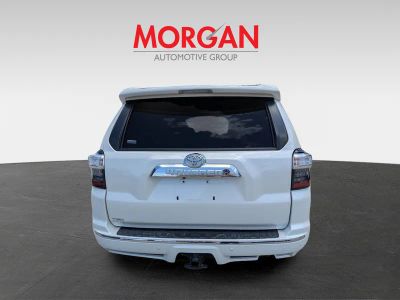 2019 Toyota 4Runner — detail view
