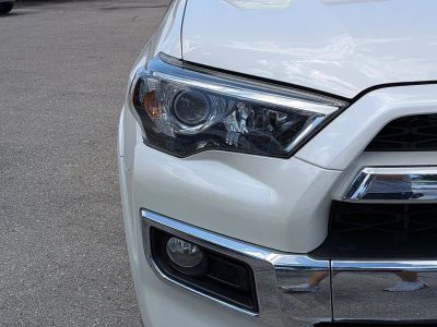 2019 Toyota 4Runner — photo 10 view