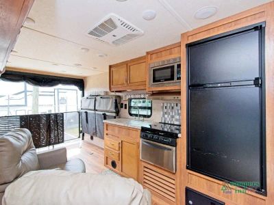 2019 Coachmen RV Catalina Trail Blazer — photo 14 view