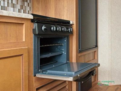 2019 Coachmen RV Catalina Trail Blazer — photo 24 view