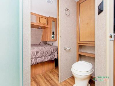 2019 Coachmen RV Catalina Trail Blazer — photo 41 view