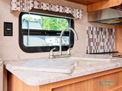 2019 Coachmen RV Catalina Trail Blazer — photo 22 view