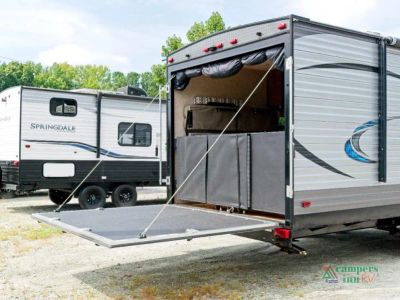 2019 Coachmen RV Catalina Trail Blazer — photo 11 view