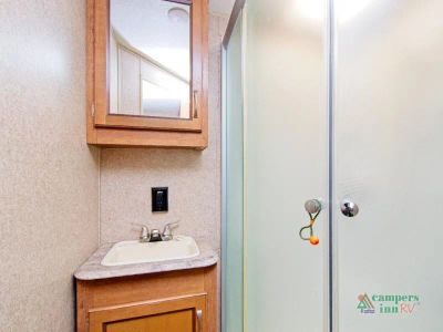 2019 Coachmen RV Catalina Trail Blazer — photo 40 view