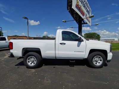 2016 Chevrolet Silverado 1500 — detail view