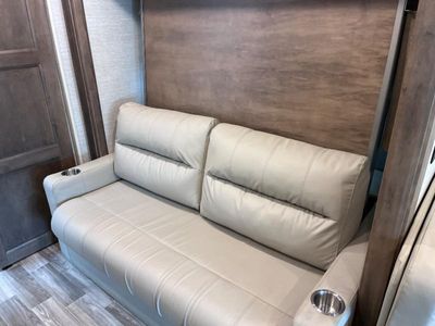 2023 Tiffin Motorhomes Wayfarer - Photo 26