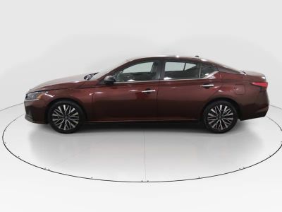 2024 Nissan Altima - Photo 4