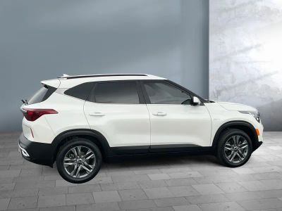 2023 Kia Seltos - Photo 7
