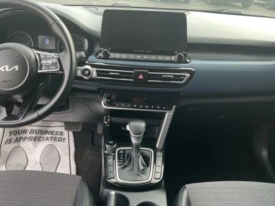 2023 Kia Seltos - Photo 13