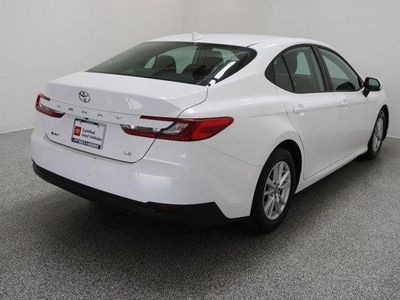 2025 Toyota Camry — photo 7 view