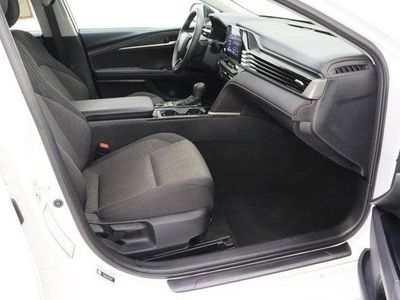 2025 Toyota Camry — photo 36 view