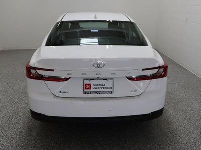2025 Toyota Camry — photo 8 view