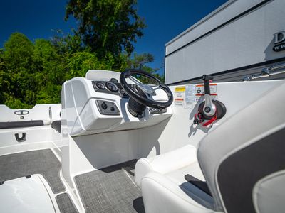 2023 Tahoe 2150 - Photo 14