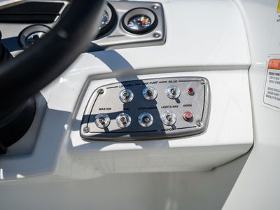 2023 Tahoe 2150 - Photo 32
