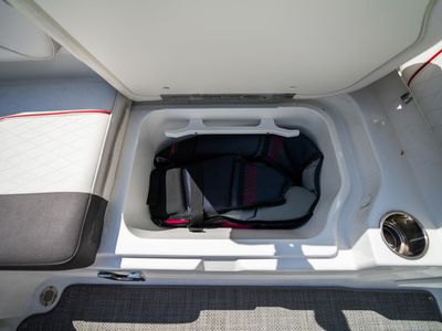 2023 Tahoe 2150 - Photo 31