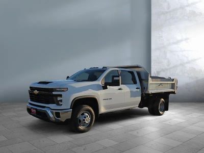 2026 Chevrolet Silverado 3500HD — front three-quarter view