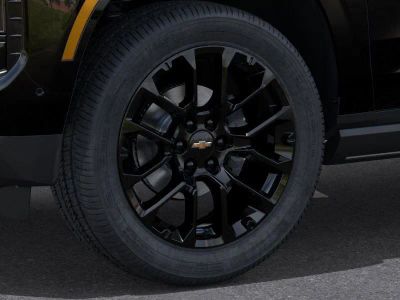 2026 Chevrolet Tahoe — photo 9 view