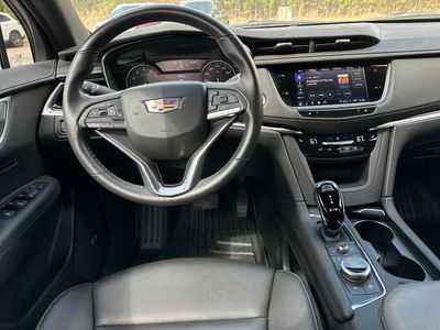 2024 Cadillac XT6 - Photo 2