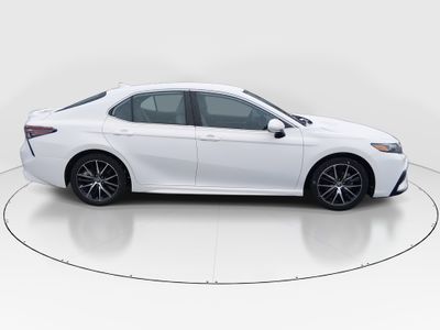2023 Toyota Camry - Photo 8