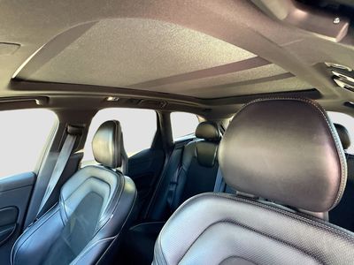 2018 Volvo XC60 - Photo 26