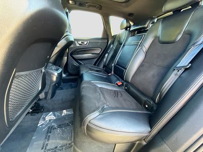 2018 Volvo XC60 - Photo 20