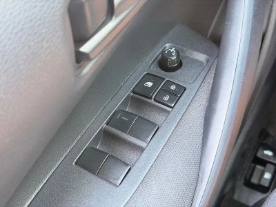 2024 Toyota Corolla LE - Photo 25