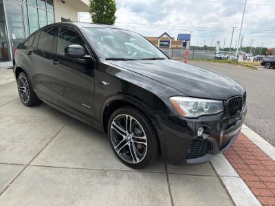 2016 BMW X4 — photo 8 view