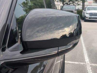 2023 Jeep Grand Cherokee — photo 12 view