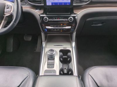 2022 Ford Explorer — photo 21 view