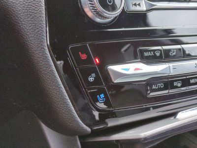2022 Ford Explorer — photo 26 view