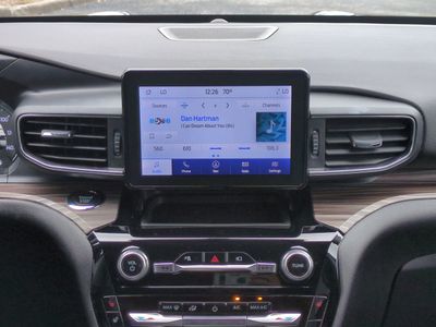 2022 Ford Explorer — photo 20 view