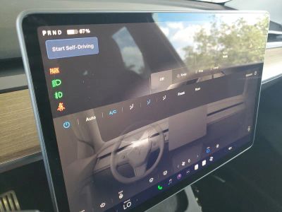 2024 Tesla Model Y — photo 28 view